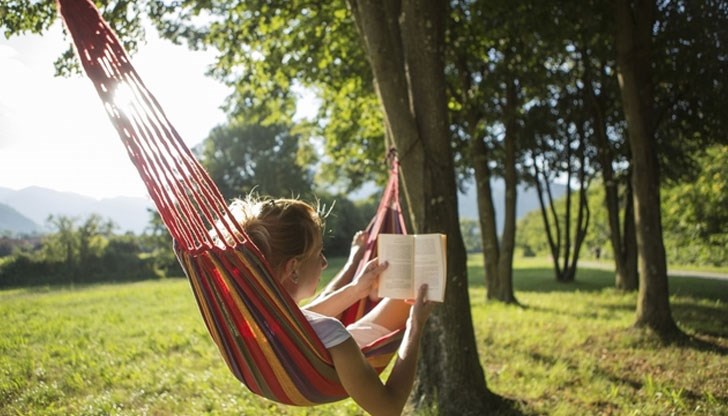 Днес космическата енергия е способна да пробуди в човека скритите му резерви Днес космическата енергия е способна да пробуди в човека скритите му резерви