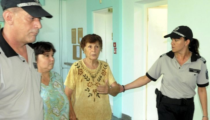 Стефка е обвинена в експлоатация на проституиращи жени със заплахи и принуда, пране на пари и предоставяне на помещение за извършване на развратни действия