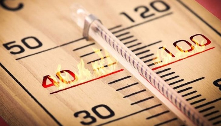 Времето ще се задържи слънчево и горещо Времето ще се задържи слънчево и горещо