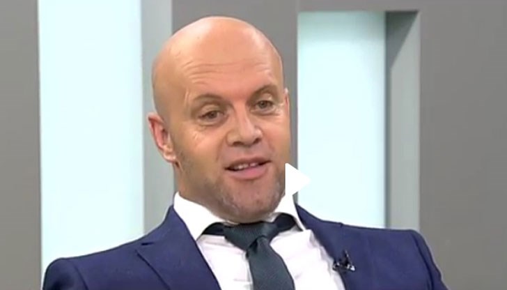 Изпратих есемес на премиера Борисов, два пъти ми изтриха профилите в интернет само за седмица Изпратих есемес на премиера Борисов, два пъти ми изтриха профилите в интернет само за седмица