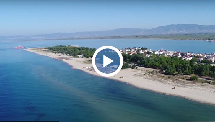 Чисти плажове, никакъв бетон, няма мутри, а сянката е без пари