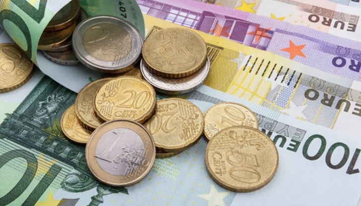 Работи се на смени, почива се два дни в седмицата Работи се на смени, почива се два дни в седмицата