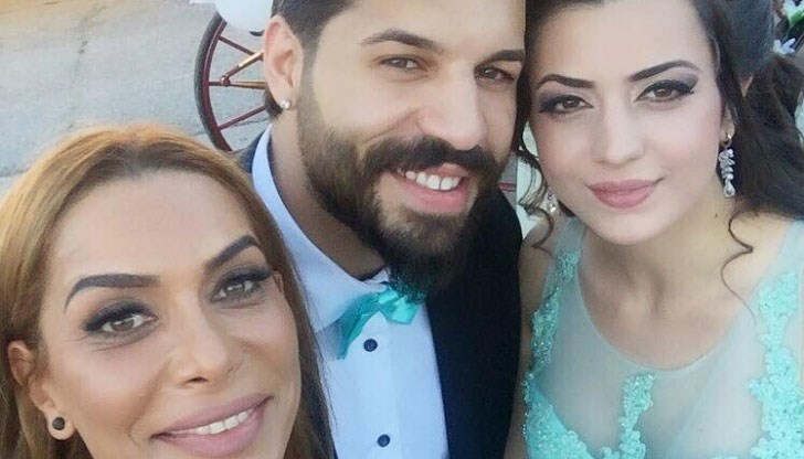 Той обяви публично любовта си пред повече от 500 гости от България и Балканите точно на рождения ден на баща си Тони Стораро