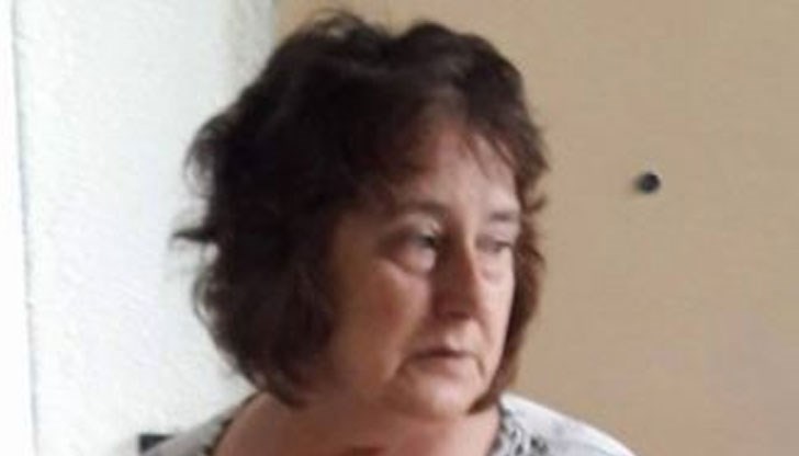 Синът й остава в ареста, тя твърди, че той не може дори да държи нож