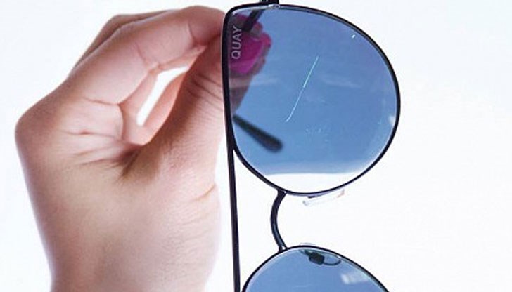Днес ви предлагаме избор от удобни и евтини начини за премахване на драскотините по стъклата, както на слънцезащитните очила, така и на обикновените