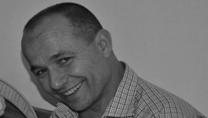 От днес той вече не е сред нас, оставяйки две прекрасни деца От днес той вече не е сред нас, оставяйки две прекрасни деца