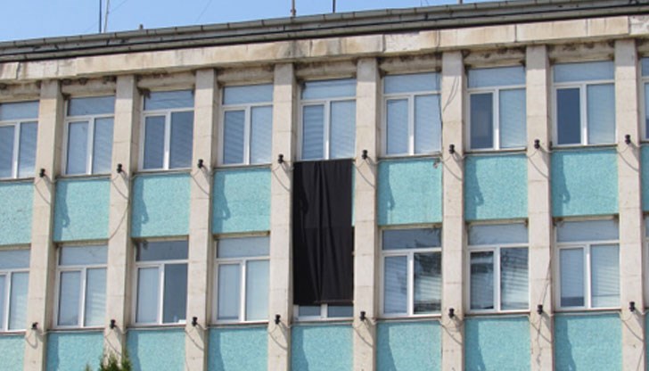 Обявиха 2 дни за траур след смъртта на пожарникар Обявиха 2 дни за траур след смъртта на пожарникар