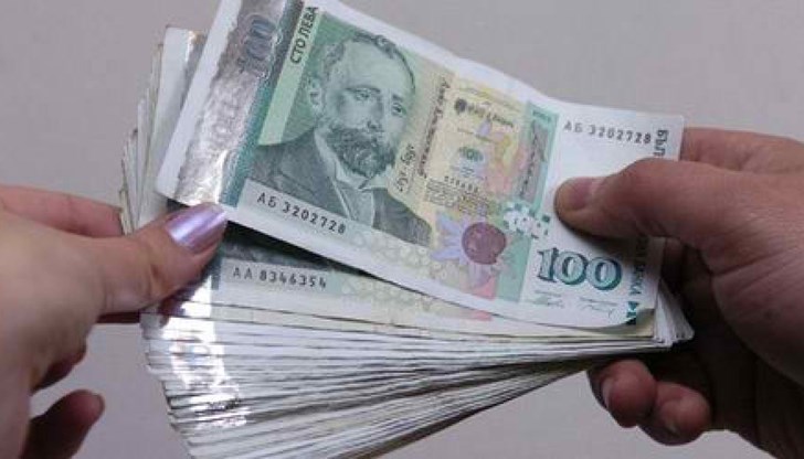 Все повече българите разчитат на работната си заплата като източник на пари Все повече българите разчитат на работната си заплата като източник на пари