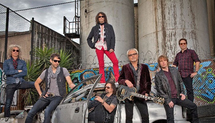 Билетите на цена 40 лева вече са изчерпани