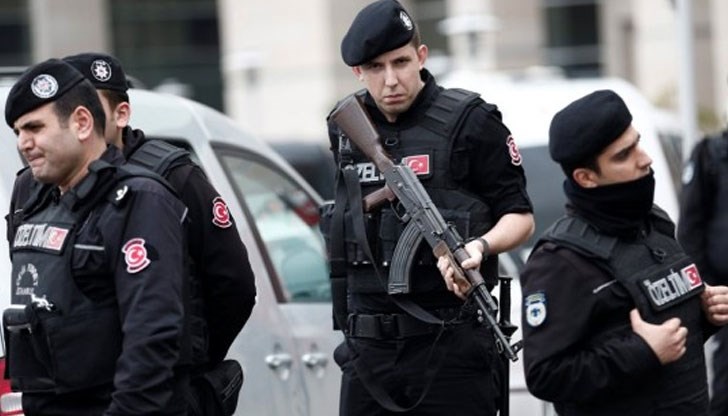 В колата на младите престъпнички са открити 44 килограма хероин В колата на младите престъпнички са открити 44 килограма хероин