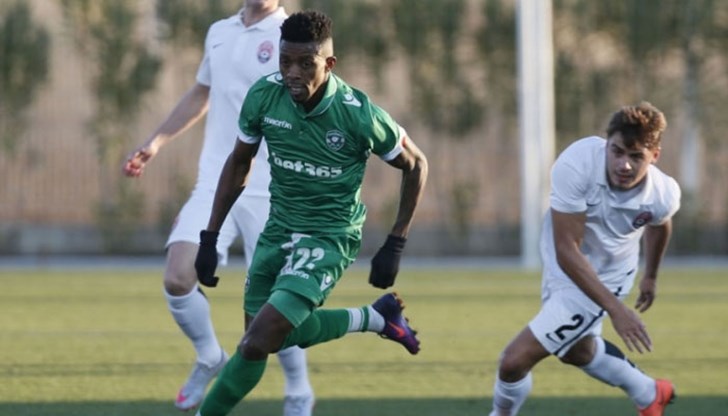 Бразилецът ще премине в "Бордо" до часове