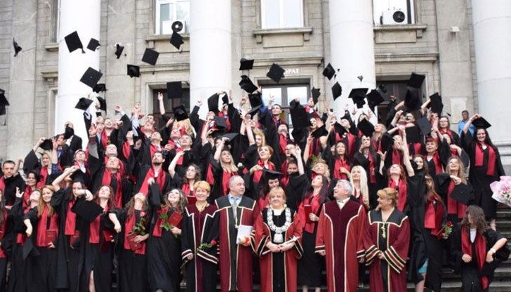 Същото важи за още 5 специалности