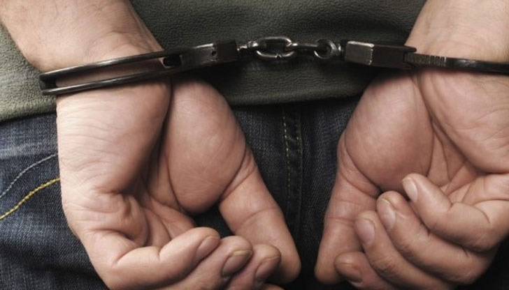 Престъпникът влизал в жилищата през незатворени прозорци или балконски врати