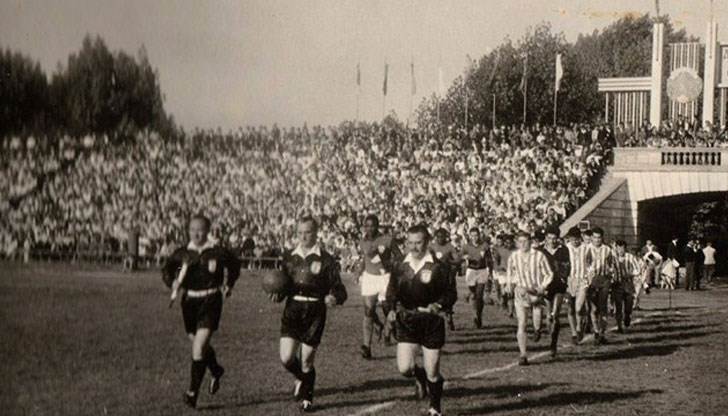 Русенецът Павел Белчев обяснява как е провел разследването за единствения мач на Гунди за “Дунав” Русенецът Павел Белчев обяснява как е провел разследването за единствения мач на Гунди за “Дунав”