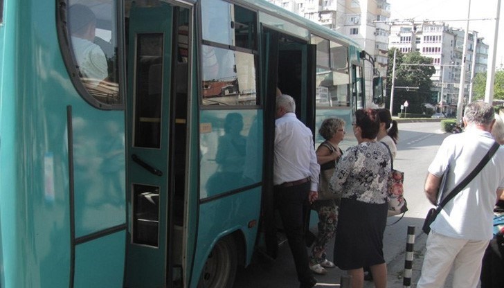 Лято е, жега, хората привечер тепърва излизат