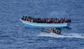 Румънци спасиха 150 мигранти в Черно море