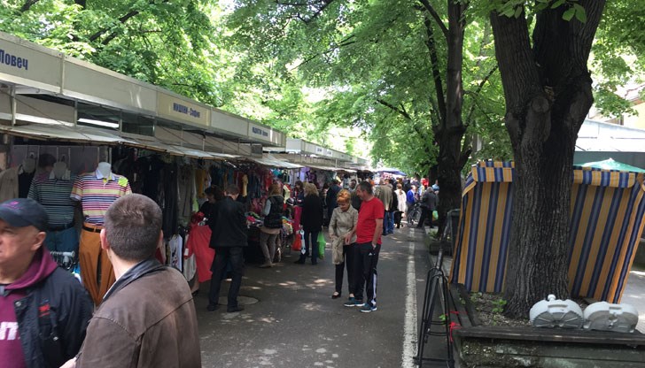 Над 50 български компании ще представят своите най-нови стоки и модели Над 50 български компании ще представят своите най-нови стоки и модели