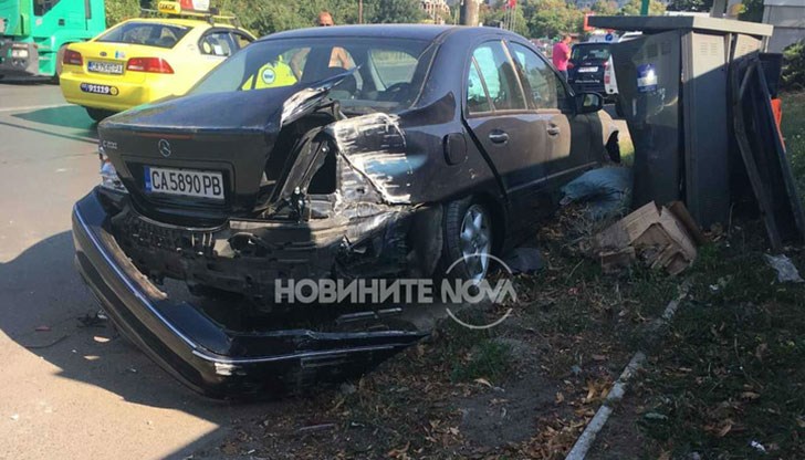 Инцидентът е станал на метри от бензиностанция.