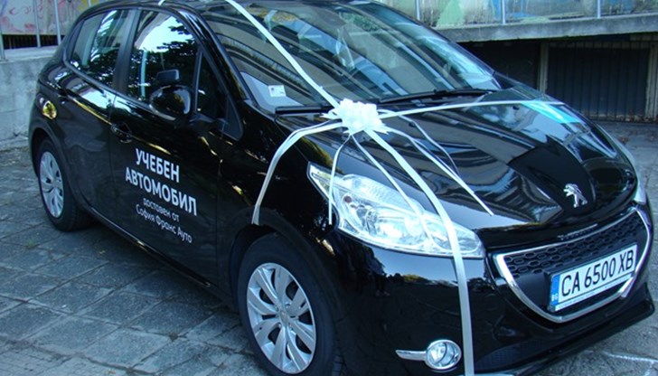 Нова учебна година, нов автомобил в ПГ по транспорт