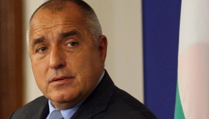 Има и друг тип бронетранспортьори, които струват много по-малко пари Има и друг тип бронетранспортьори, които струват много по-малко пари