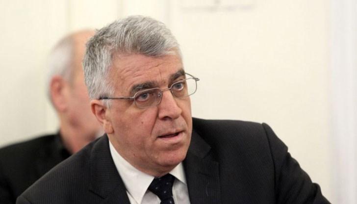 Определени среди се опитват да плячкосват „Дунарит”, каза депутатът от БСП и икономист