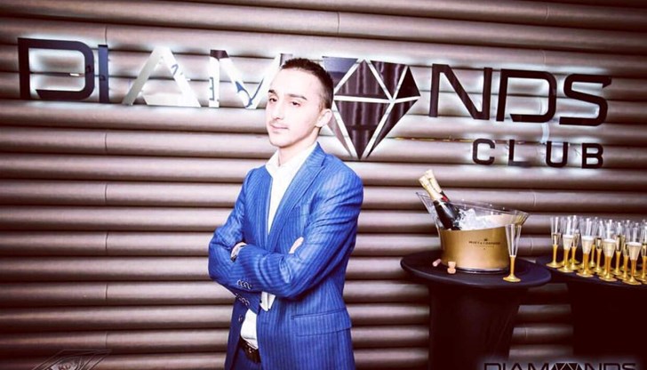 Бизнесменът ще предлага в бутика си тоалети от редки кожи