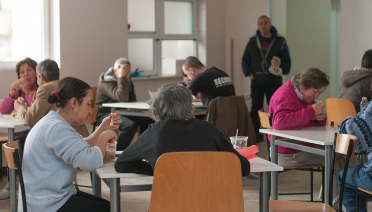 Кампанията „Нахрани приятел” ще продължи до 18 октомври Кампанията „Нахрани приятел” ще продължи до 18 октомври