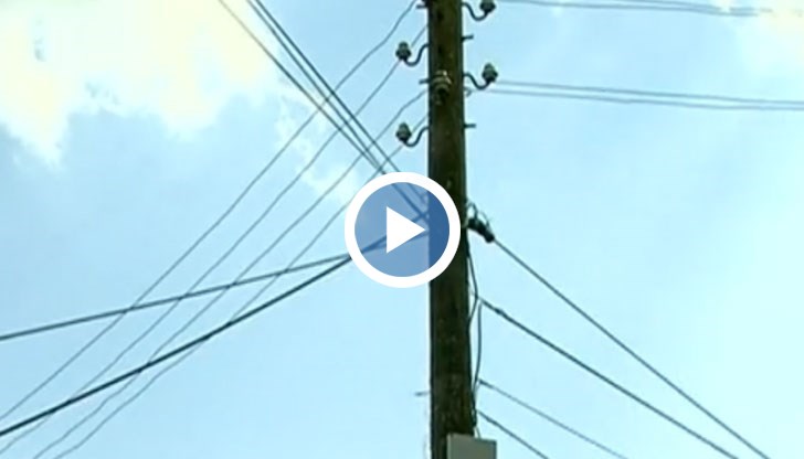 Кметът на селото уверява, че въпросните кабели не са заплаха