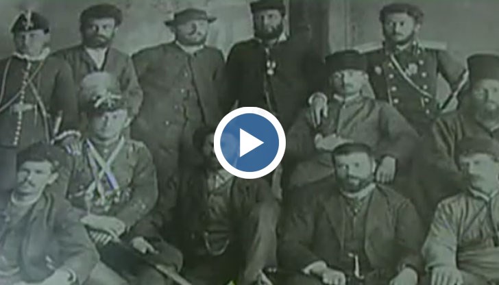 Докато са в Русе Вазов и Захари Стоянов стигат до идеята за Съединението