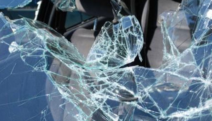 33-годишният мъж не се е съобразил със скоростта, релефа на пътя и широчината на пътното платно