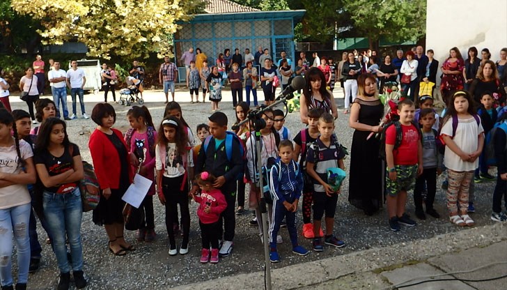 В четирите основни училища на територията на община Ценово се обучават общо 175 ученици