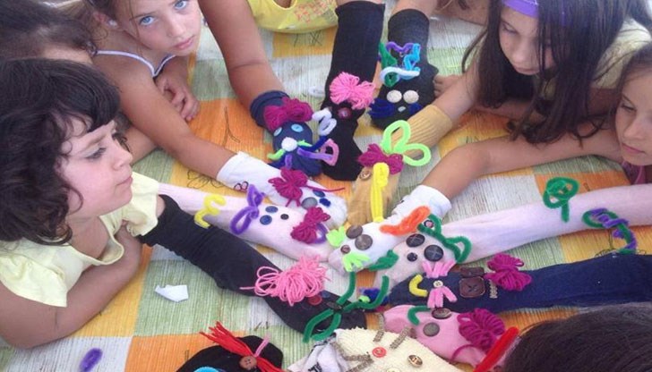 Първата среща на деца и родители, които искат да бъдат част от магията на театъра ще бъде на 20-ти септември Първата среща на деца и родители, които искат да бъдат част от магията на театъра ще бъде на 20-ти септември