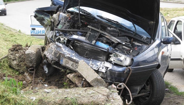 1065 пътнотранспортни произшествия, от които 248 тежки, с 12 загинали и 336 ранени – това е статистиката от началото на годината досега за Русенска област 1065 пътнотранспортни произшествия, от които 248 тежки, с 12 загинали и 336 ранени – това е статистиката от началото на годината досега за Русенска област