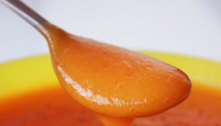 Отровата е веществото етиленгликол, което е основна съставна част на антифриза - няма цвят, няма мирис Отровата е веществото етиленгликол, което е основна съставна част на антифриза - няма цвят, няма мирис