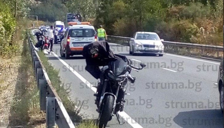 Моторист се е ударил в колата на Стоянов край Благоевград