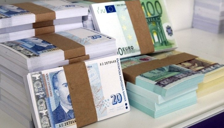 Над хиляда фирми имат в касите си по над 1 милион лева в брой Над хиляда фирми имат в касите си по над 1 милион лева в брой