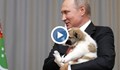 Путин получи закъснял подарък за рождения си ден