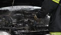 Кола горя в центъра на Русе