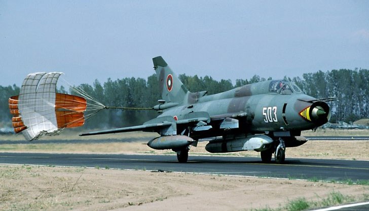 СУ-22М4 е изтребител-бомбардировач за далечно действие и служи за нанасяне на удари от въздуха в тила на противника