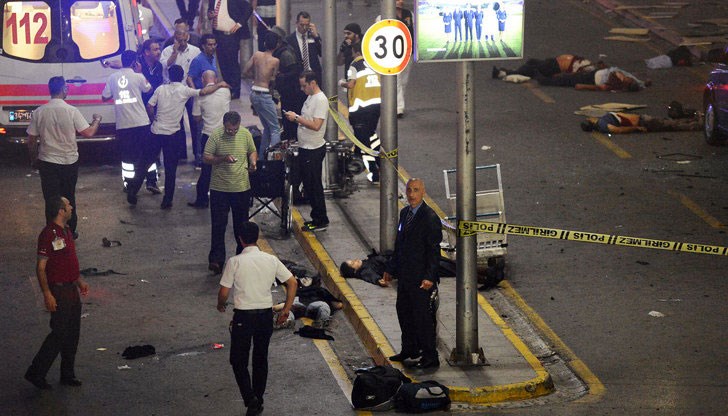 Ранени са най-малко трима души / Снимката е илюстративна