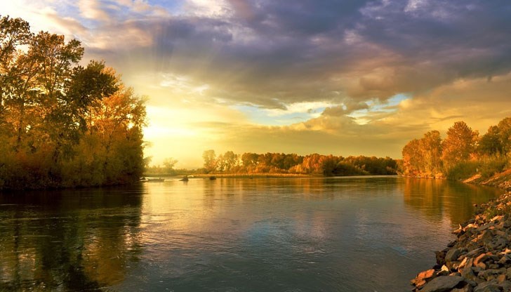Времето ще бъде предимно слънчево и топло за сезона Времето ще бъде предимно слънчево и топло за сезона