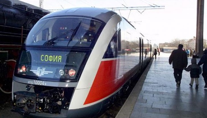 При инцидента няма пострадали пътници или служители на железницата При инцидента няма пострадали пътници или служители на железницата