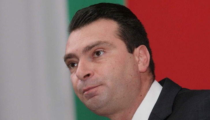 София не е България, но София е умален модел на България