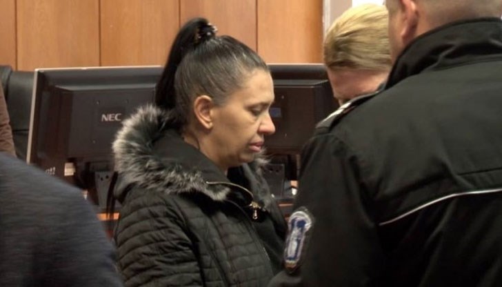 Обвиненията ѝ са за убийството на съпруга й Николай Димов и за предлагане на подкуп на длъжностно лице