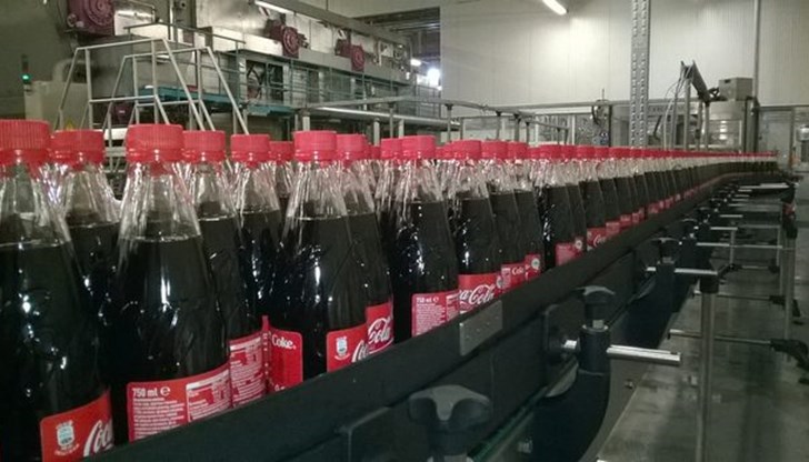 Coca-Cola планира да затвори фабриката си във Ваймар