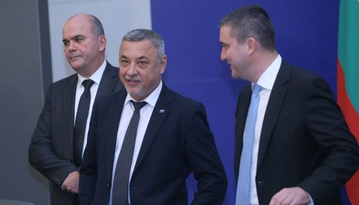 За следващата година се предвижда разходите на държавата да се увеличат с почти 4,5 млрд. лева в сравнение с 2017 година