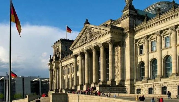 Промяната влиза в сила от 1октомври