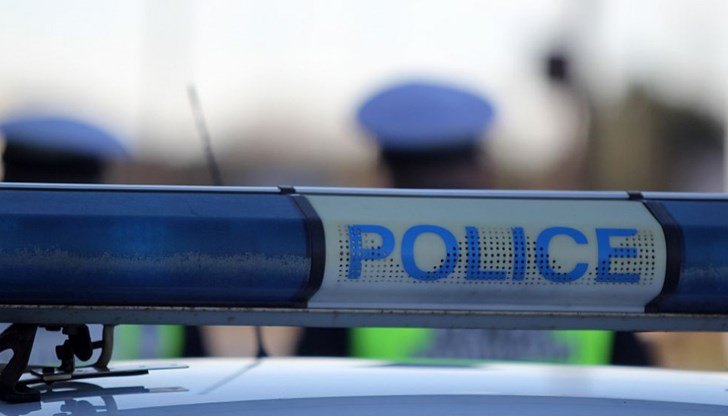 Мъжът тръгнал да пресича пътното платно край пътен възел "Слънче" Мъжът тръгнал да пресича пътното платно край пътен възел "Слънче"