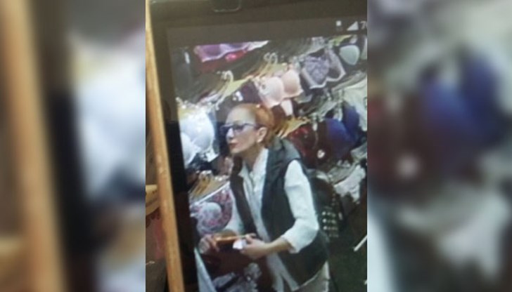 Всеки, който има информация, може да се свърже със собственичката на магазина