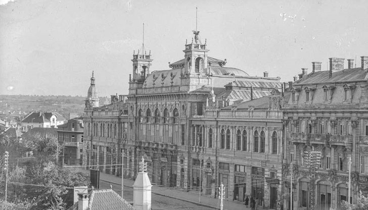 Началото на висшето образование в Русе се полага през 1909 г.